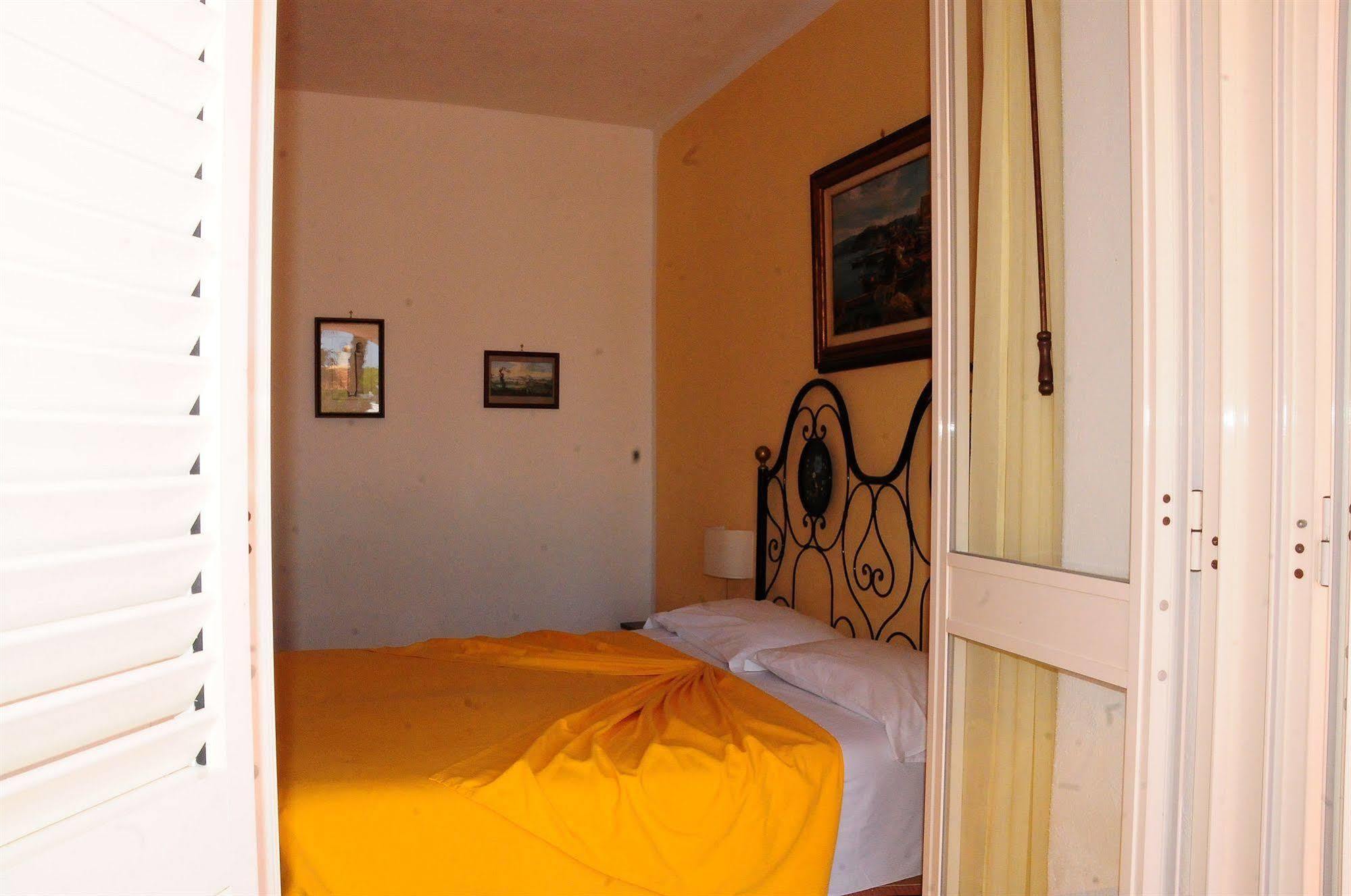 Hotel Belsole Forio di Ischia Екстериор снимка